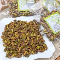 Фисташки сырые очищенные, 100 г